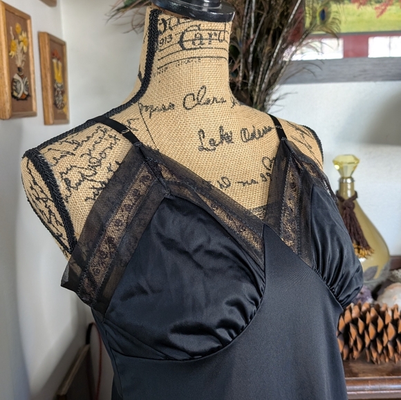 Vintage Lorraine Black Lace Slip Dress Sz 38 - Picture 15 of 15
